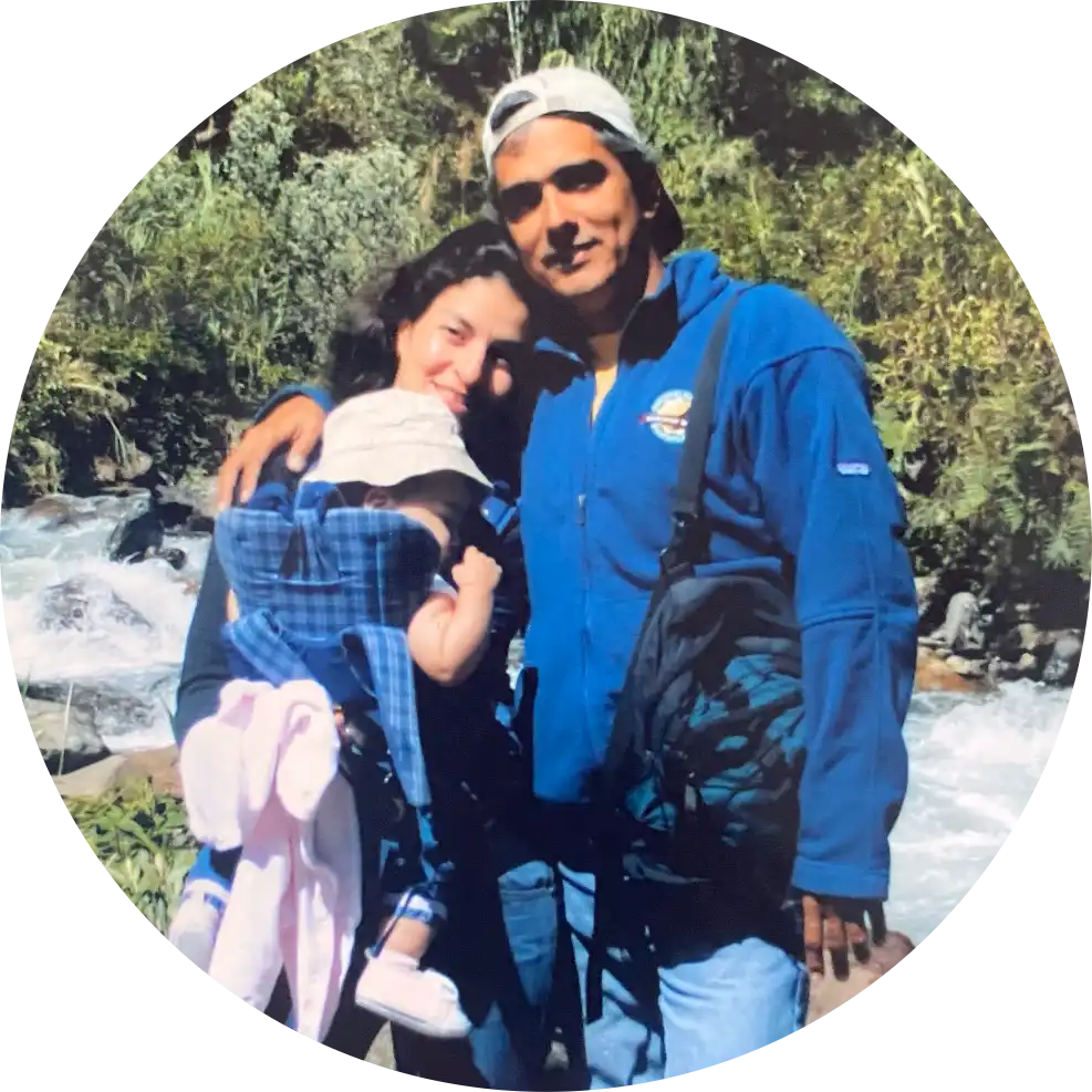 Roberto y Reyna juntos con Marisol